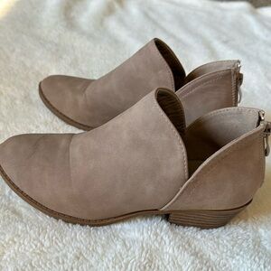 Women’s Light Brown Ankle Booties